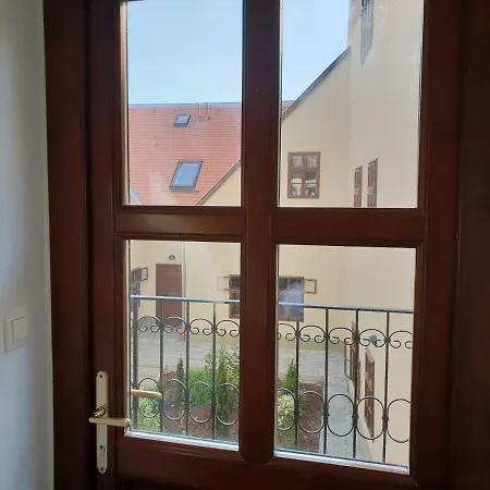 Apartament Loft Apartman *